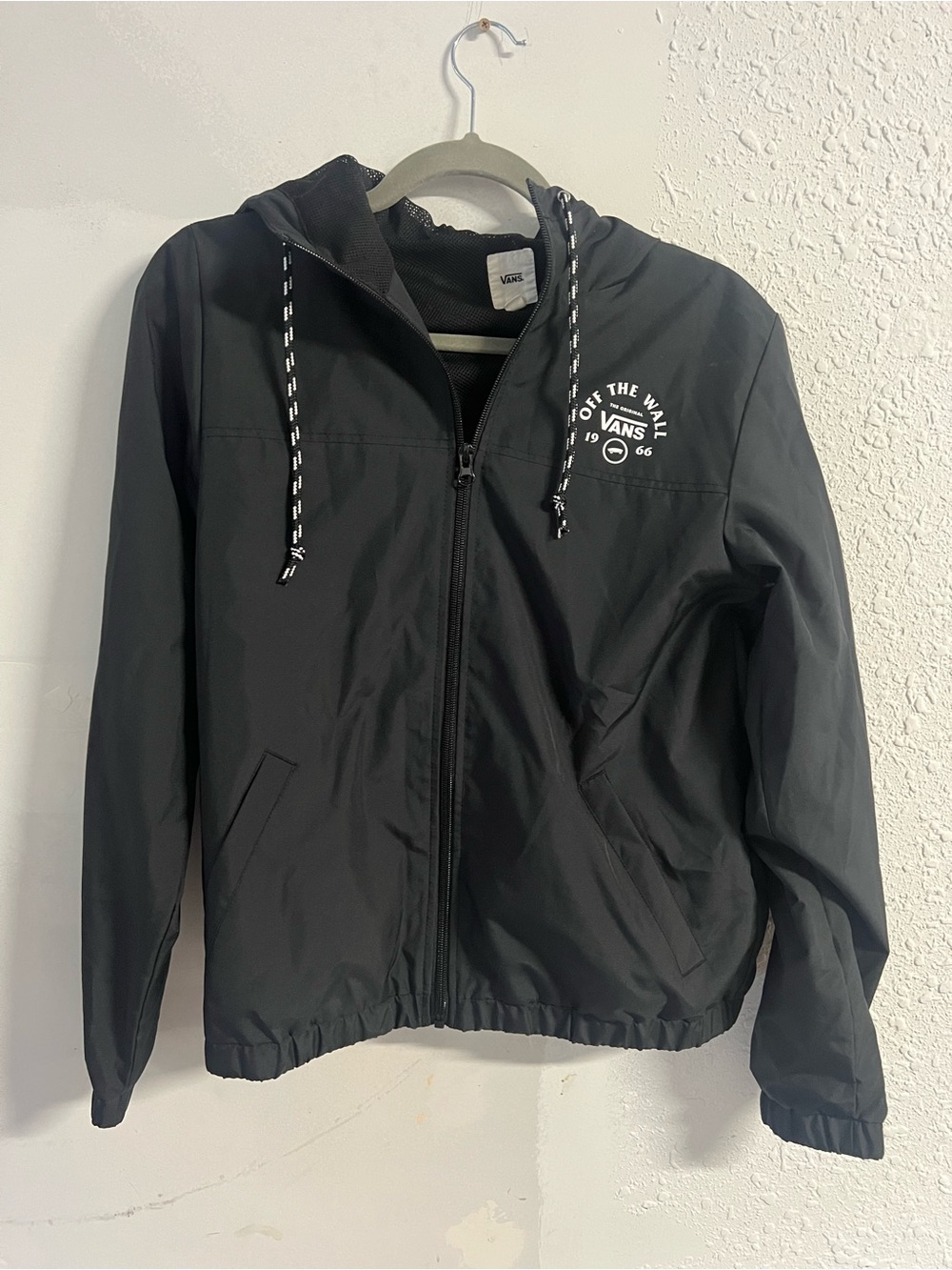 Vans “Off The Wall” Black Windbreaker Jacket – Women’s Small